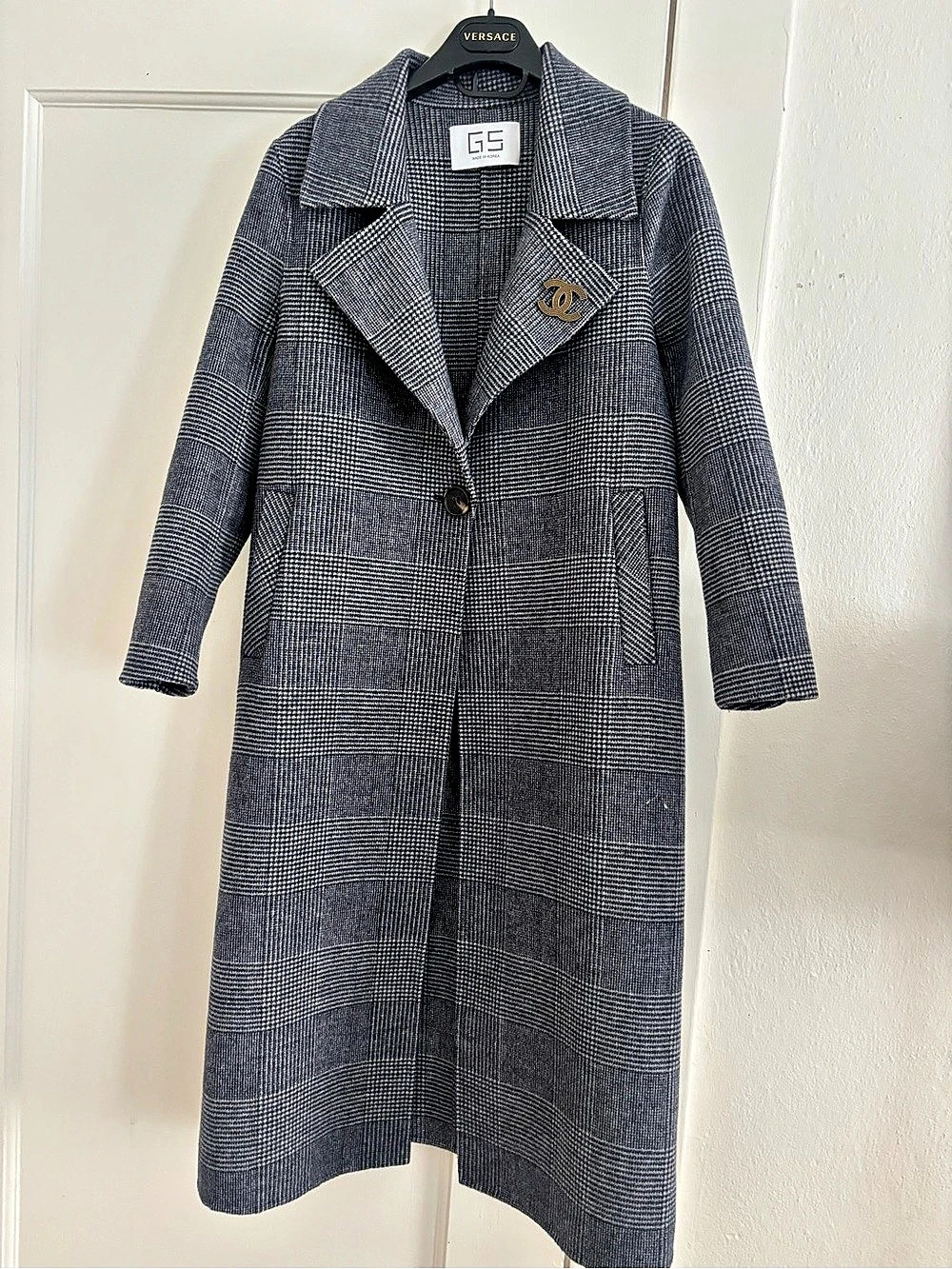 GS Checkered Lightweight Wool Coat in Gray & White Size S with CC pin